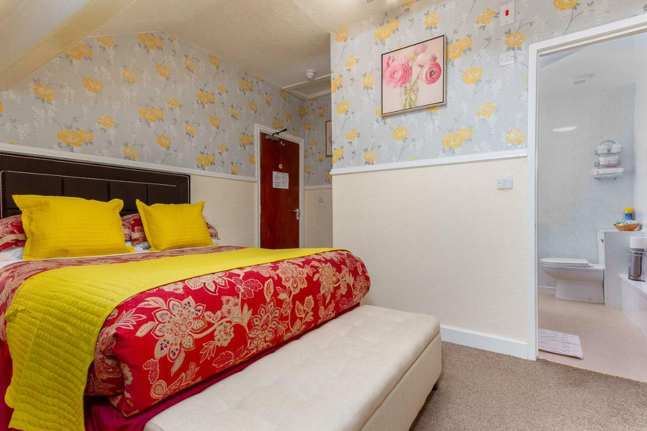 Valentine Lodge Over 21 Adult Couples Only Blackpool Dış mekan fotoğraf