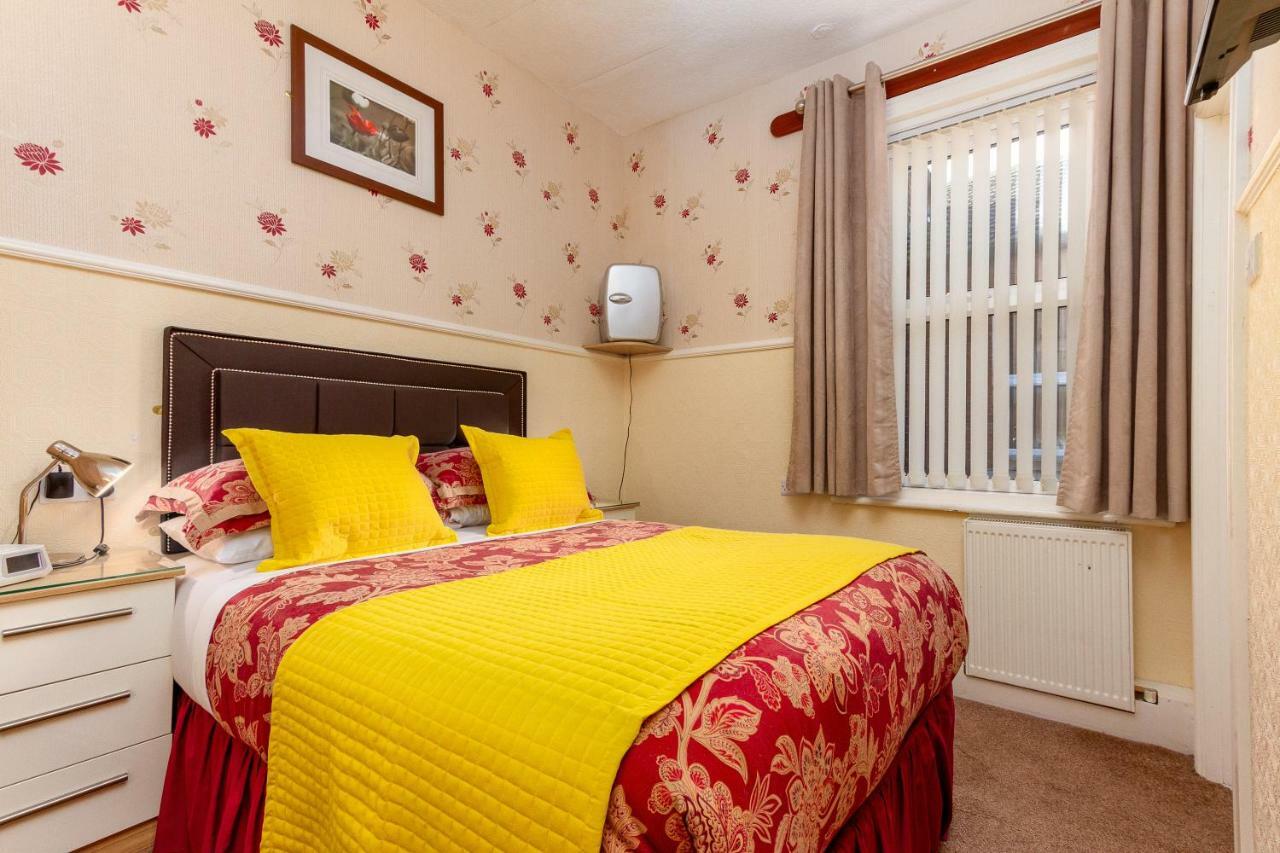 Valentine Lodge Over 21 Adult Couples Only Blackpool Dış mekan fotoğraf